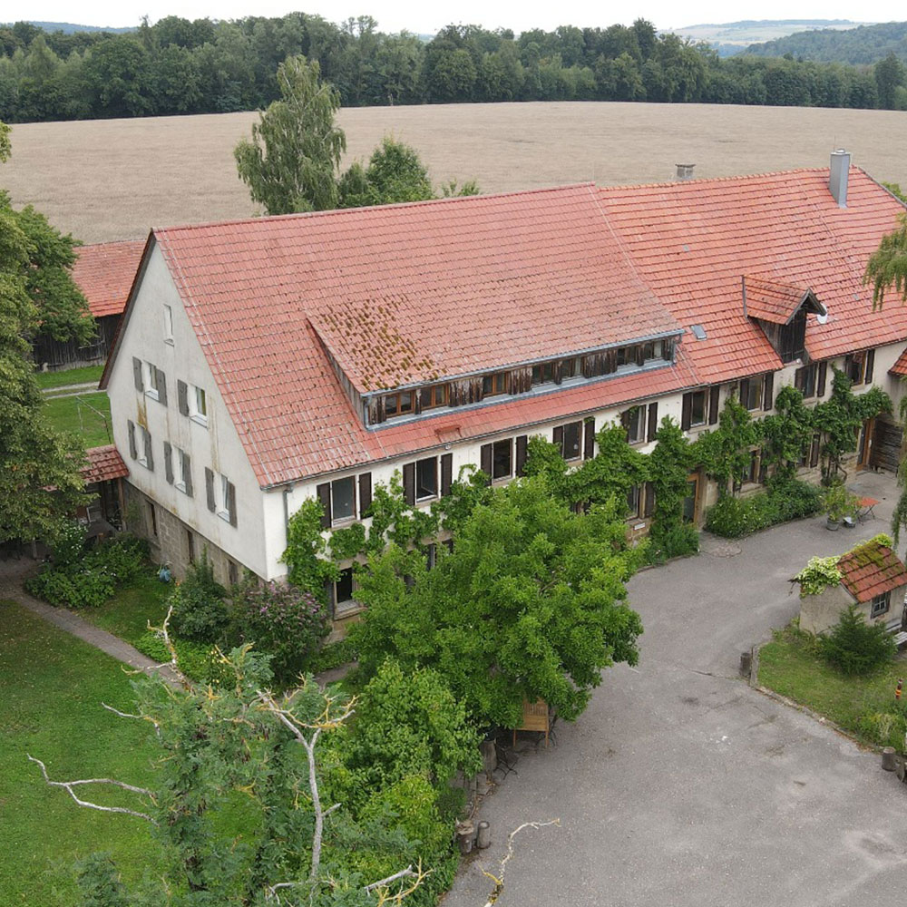 Blick auf das Haupthaus